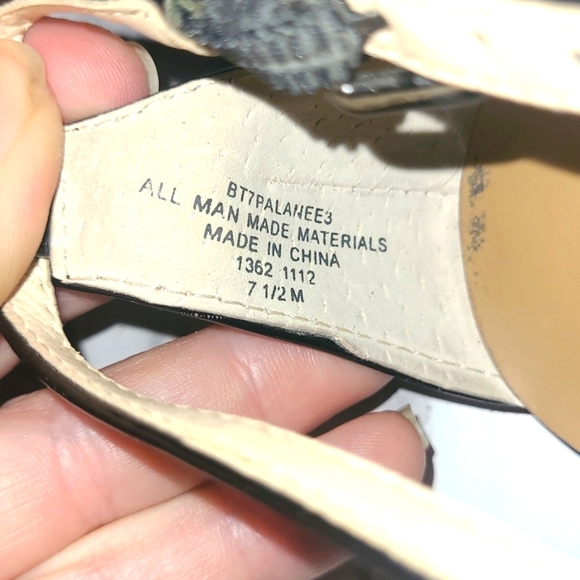 Black Animal Print T-Strap Sandals Boutique 9 Size 9 Boho Summer Shoes Coquette - Picture 4 of 6